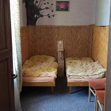 Ubytovani V Triluzkovem Pokoji Cakova